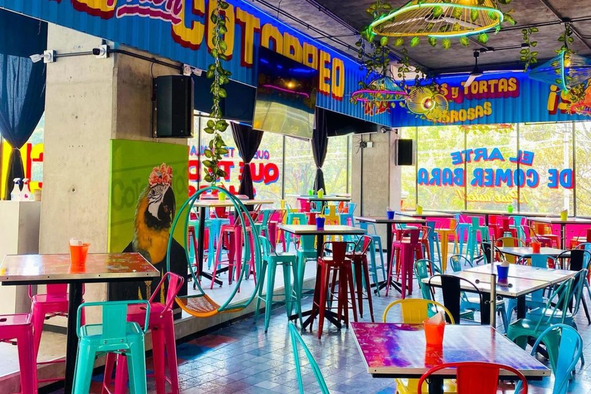 Cotorritos, el aclamado bar de CDMX, también tiene buffet