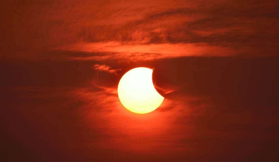 ¡Ve el eclipse de Sol en el Planetario Joaquín Gallo!