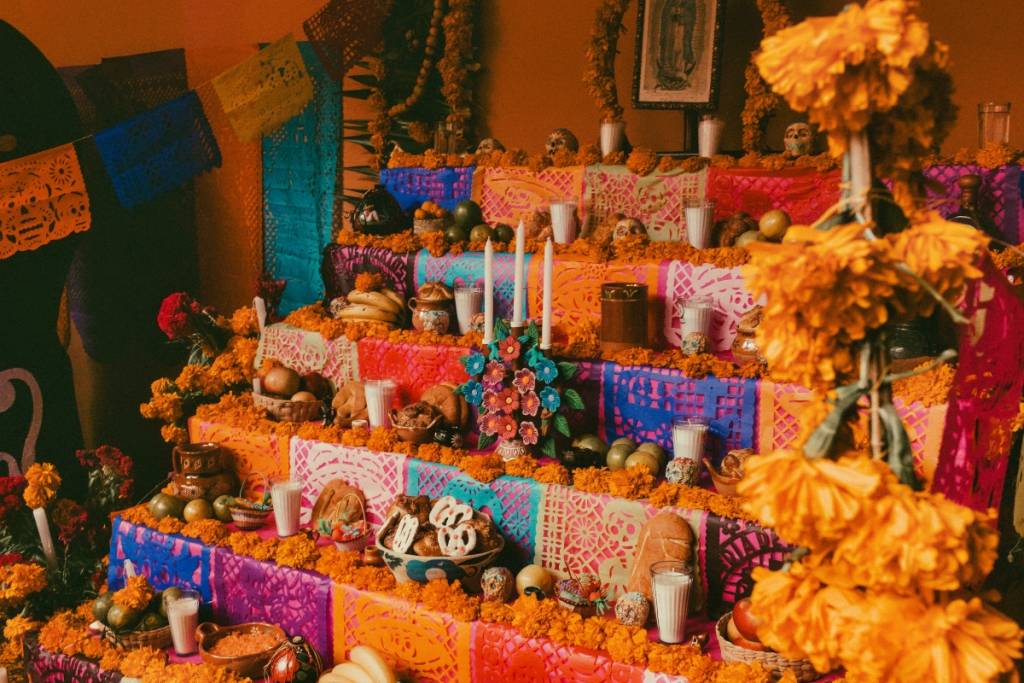Where to Shop for Your Altar Offerings in Mexico City