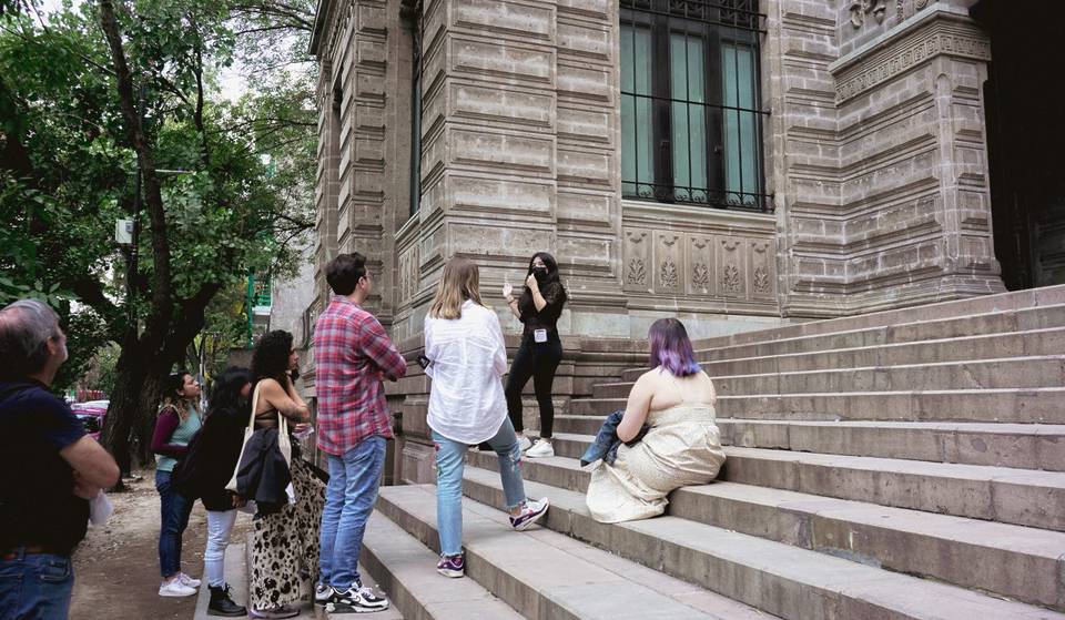 Conoce la CDMX a través de estos recorridos literarios