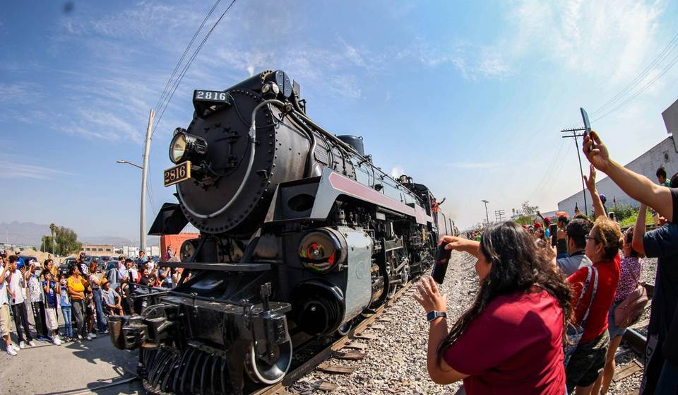 ¡En junio veremos una antigua locomotora de vapor en CDMX!