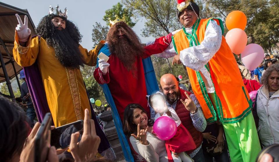 Los Reyes Magos llegan al Zócalo de CDMX para tomarse fotos con los peques ¡habrá una rosca monumental!