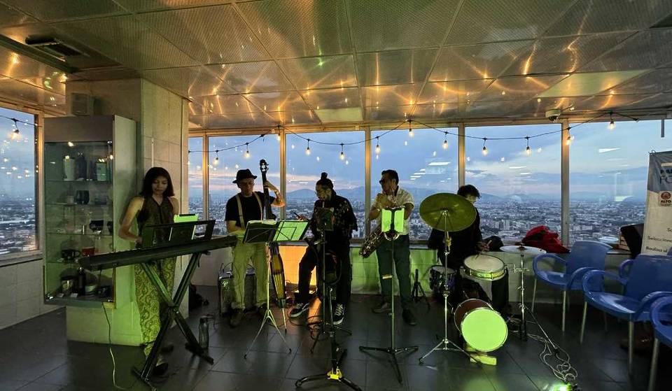 Escucha jazz desde las alturas con estos conciertos en el mirador de la Torre Latino