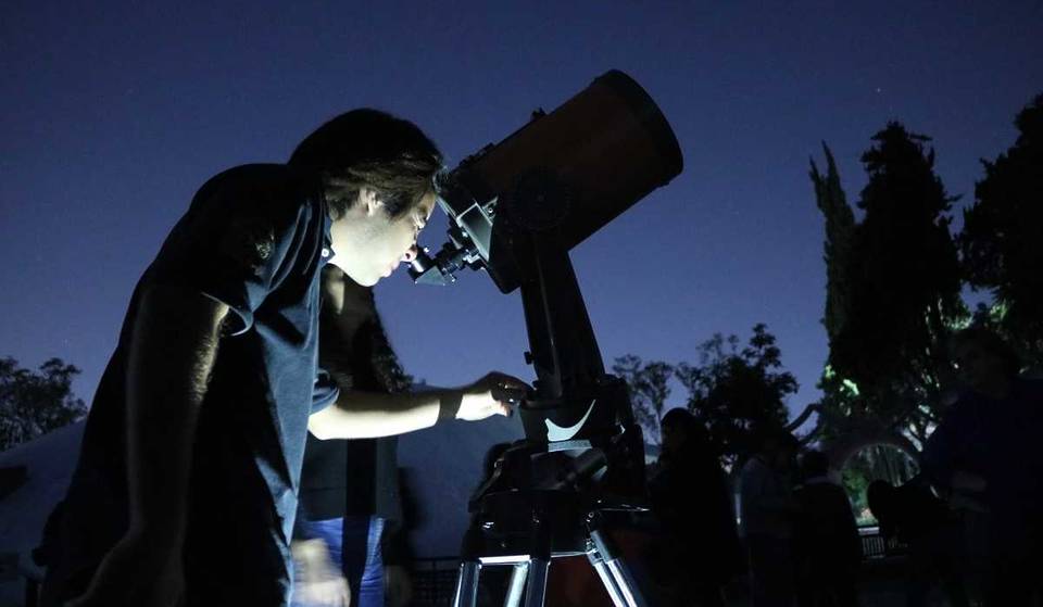 ¡Admira las estrellas con telescopio desde Chapultepec! Este museo tendrá Noche Galáctica