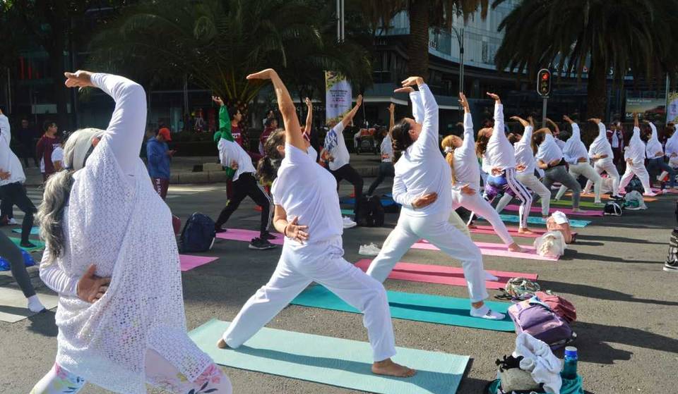 ¡Prepara el tapete y únete a la clase masiva de yoga este fin de semana en CDMX!