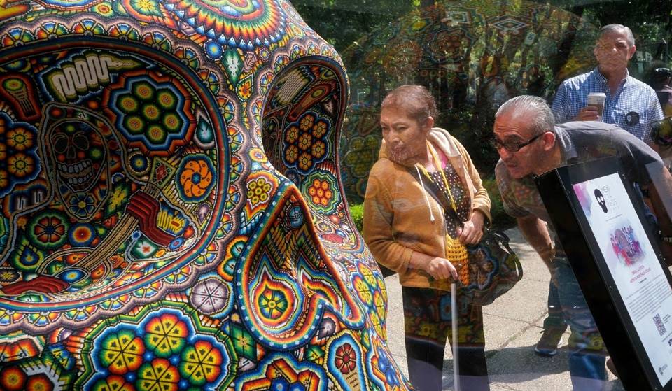 Mexicráneos se adelanta este año y llega a Xochimilco con más de 100 cráneos gigantes