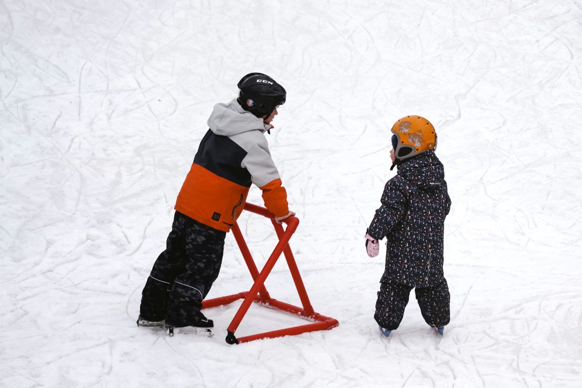 pista de hielo en utopía hermanos galeana