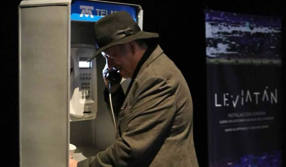 Leviatán: la nueva experiencia donde hablarás con la IA en dos antiguos teléfonos públicos