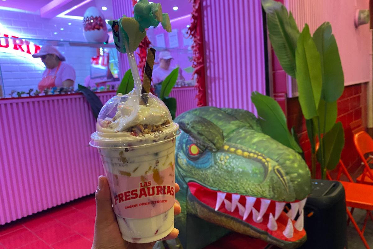 postres con dinosaurios en CDMX