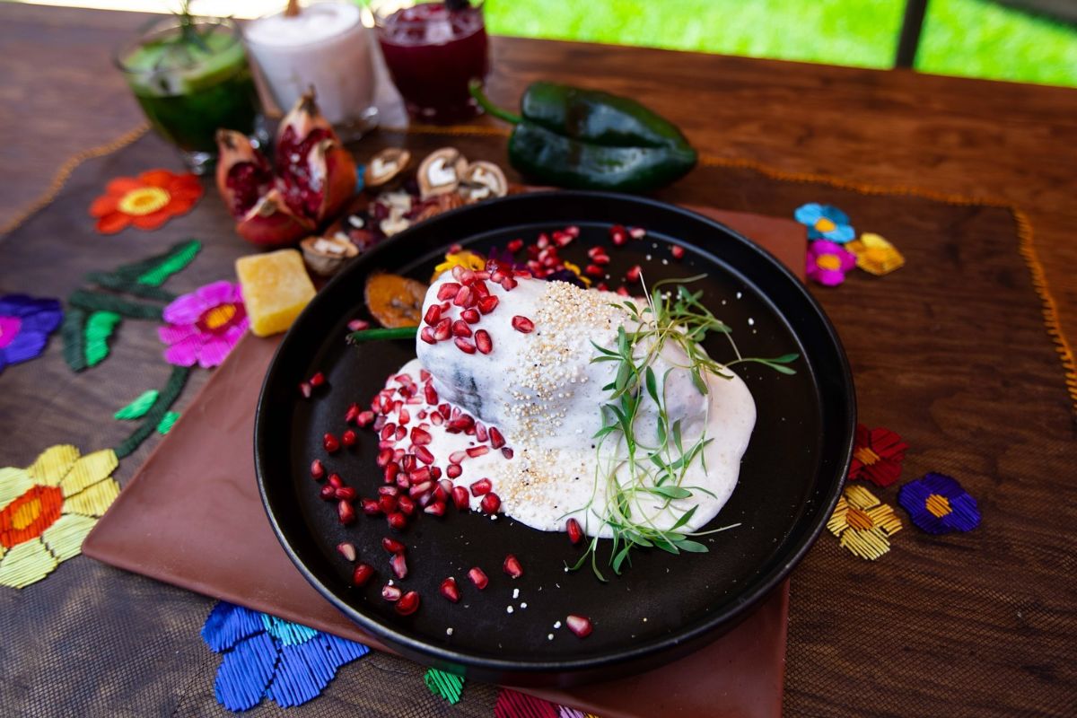 chile en nogada cocina de hacienda