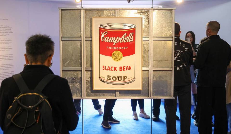 Exposición de Andy Warhol llega a Chapultepec con polaroids tomadas por el genio del pop art