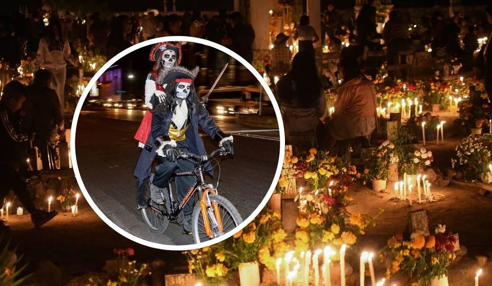 ¡Paseo ciclista entre tumbas GRATIS! De Chapultepec al Panteón de Dolores con préstamo de bicicletas