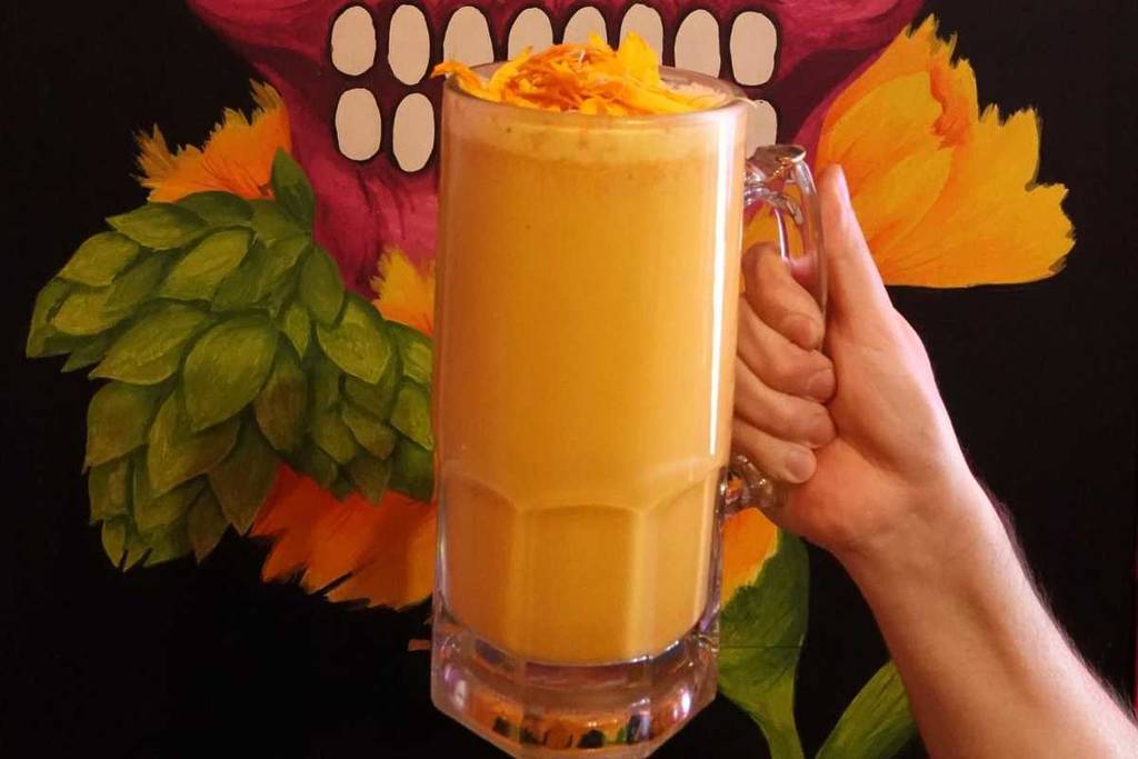 Curado de cempasúchil at the Museo del Pulque y las Pulquerías (image for illustrative purposes).