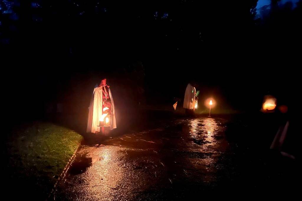 Recorrido nocturno en el Desierto de los Leones 2025