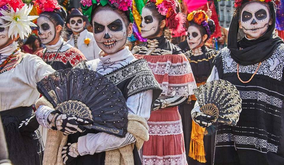 Pasarela de catrinas en el Centro Histórico: cierra la temporada de Día de Muertos con este evento