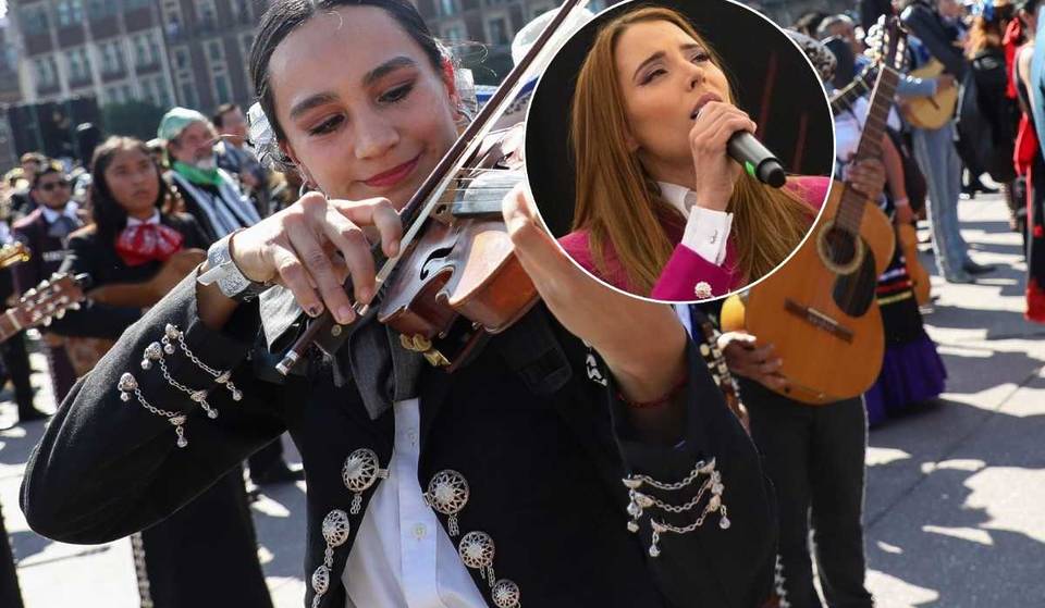 Free concert in the Zócalo! Majo Aguilar and mariachis are waiting for you this Sunday with lots of music.
