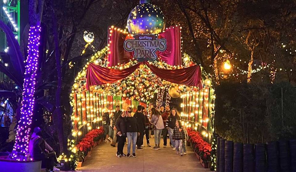 Christmas in the Park at Six Flags Mexico: decorations, fun and lots of adrenaline