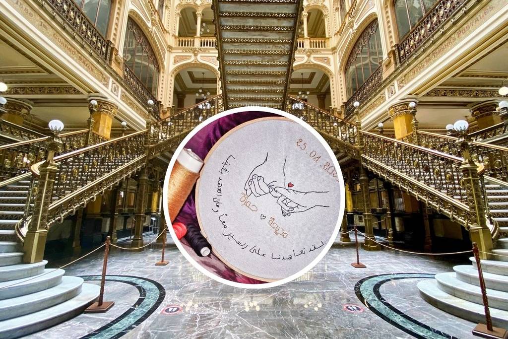 exposición cartas bordadas palacio postal