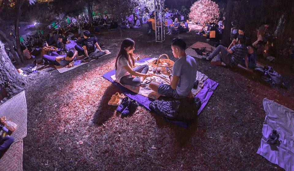 El Bosque de Chapultepec tendrá picnic nocturno por el Día del Amor y la Amistad este fin de semana
