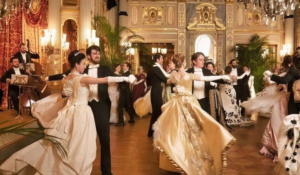 Get out your corsets! Mexico City will have its own ‘Bridgerton Grand Ball’ in a real castle.