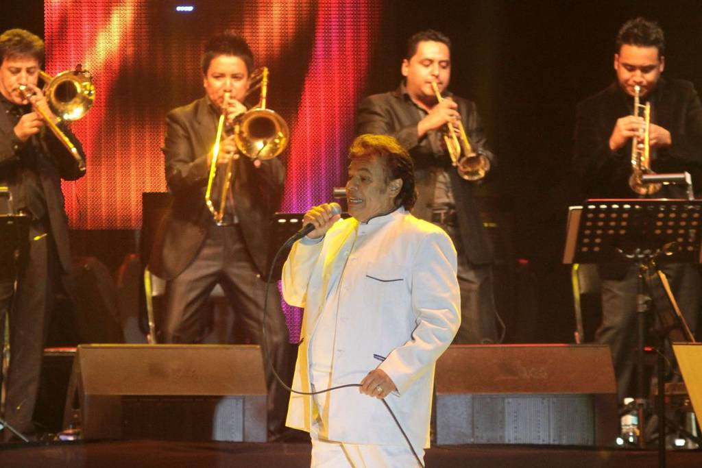Juan Gabriel symphonic concert at the Arena CDMX 2026