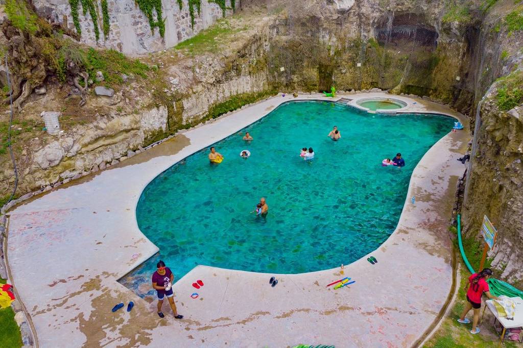 hot spring pools tlaco spa