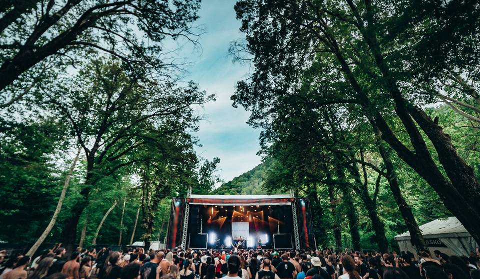 Free rave at Los Dinamos to celebrate spring this weekend: dance all night long