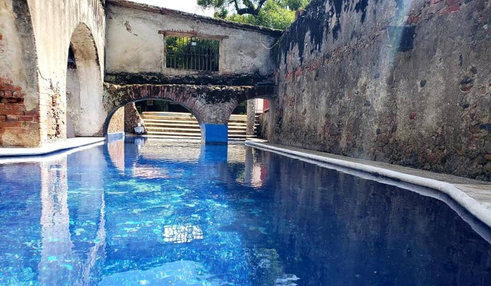 ¡Con entrada en $60! El balneario escondido en las ruinas de una ex hacienda porfiriana que debes conocer esta Semana Santa