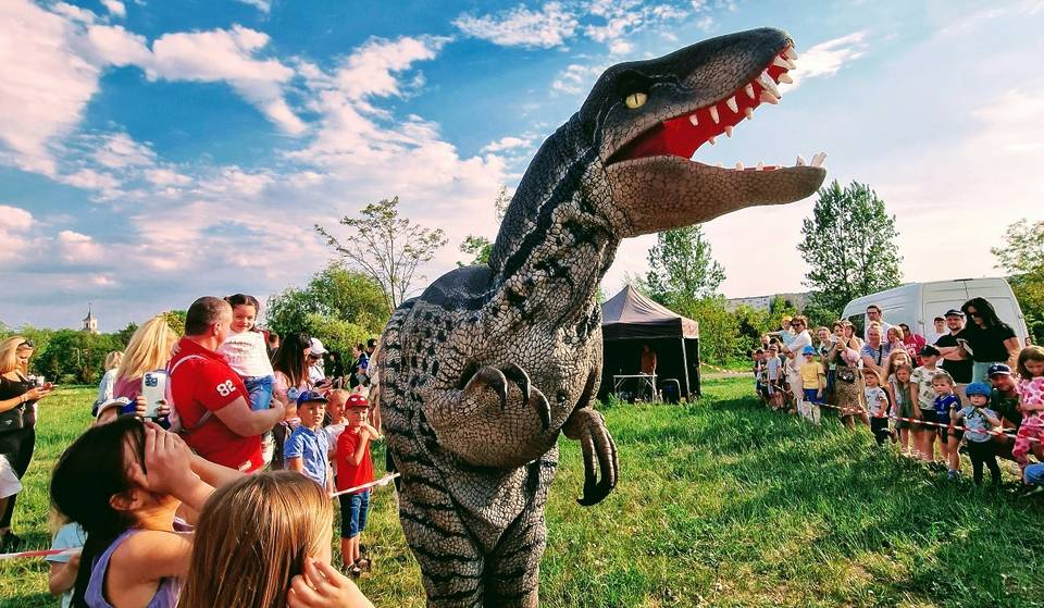 A free dinosaur festival is coming to Mexico City with concerts, games, and a toy swap
