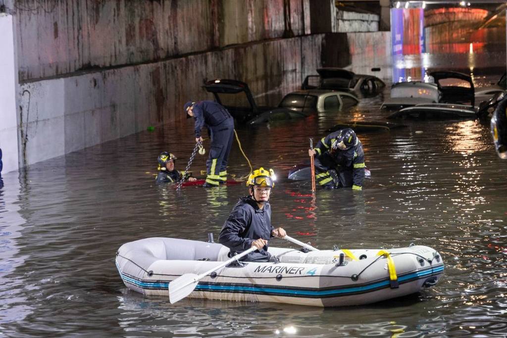 purple alert cdmx flooding