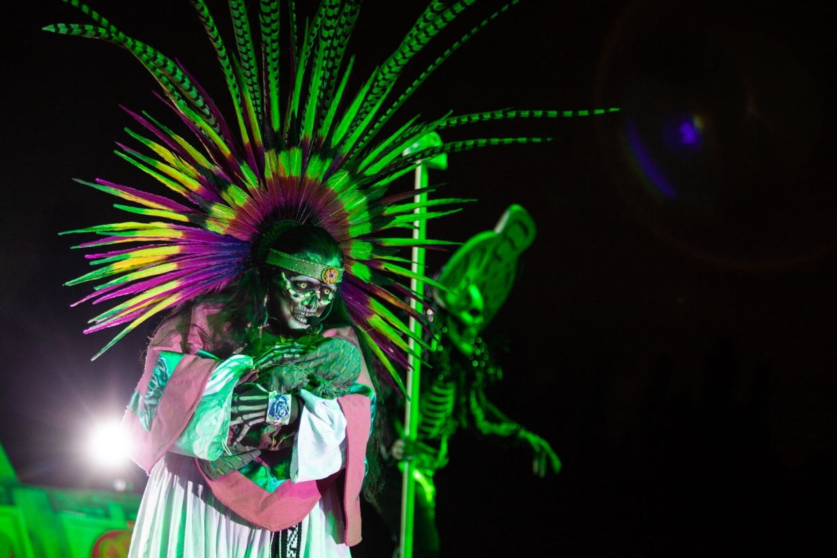 Aboard a trajinera at night! “La Llorona” returns to the canals of Xochimilco in 2026