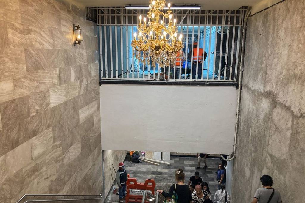 candelabros metro hidalgo cdmx