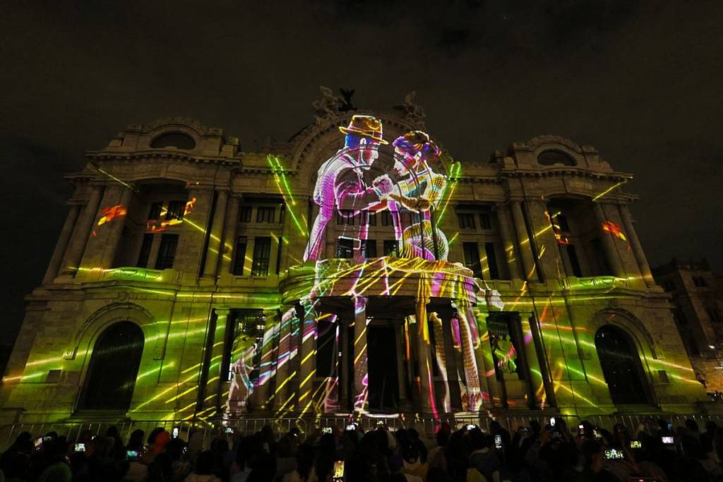 schedule at the Palacio de Bellas Artes