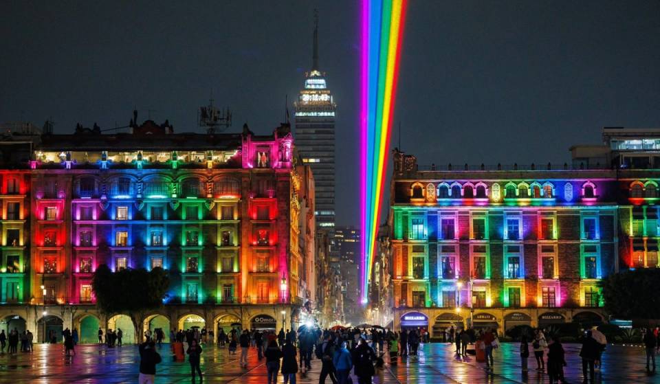 ¡Regresa la instalación Arcoíris Global a Monumento a la Revolución por el Pride 2026! Se verá hasta el Zócalo