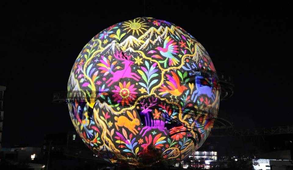 El Salón de la Fama del Futbol Internacional está a menos de tres horas de CDMX y tiene espectáculo de videomapping en un balón monumental