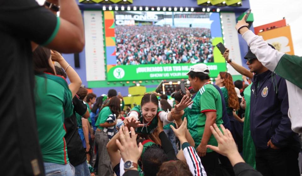More screens will be set up! Where can you watch the Mexico vs. Ecuador game for free in Mexico City? Some locations will feature concerts
