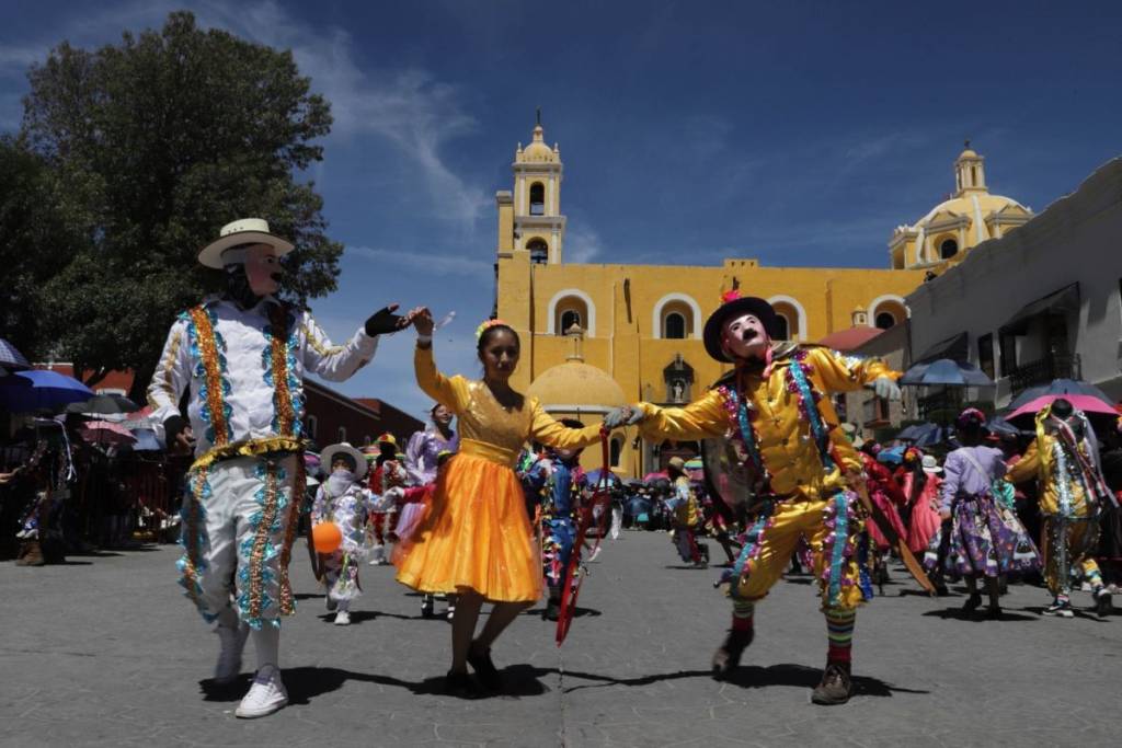 desfile de la dalia huamantla