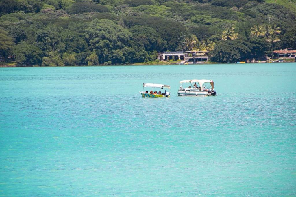 laguna que cambia de color santa maría del oro