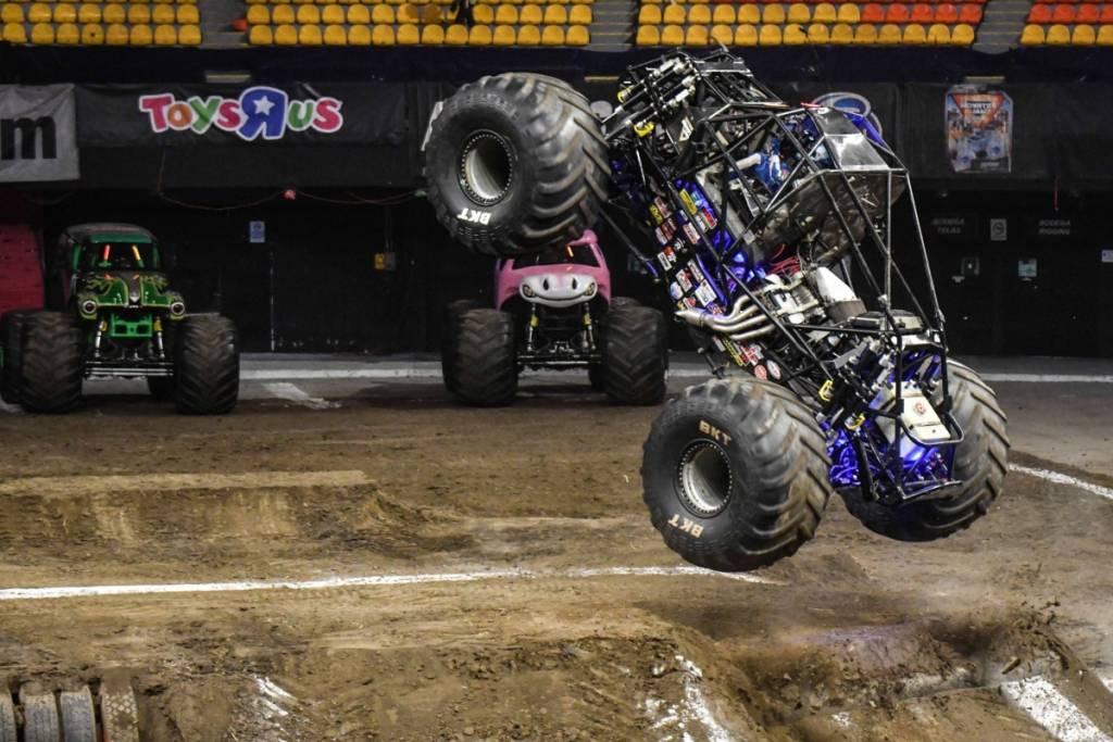 Monster Truck Show in Mexico City: Monster Jam
