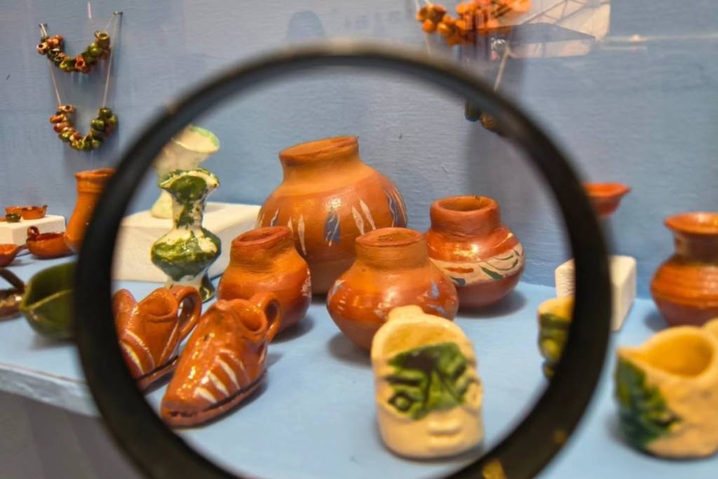 Exhibition: Fantastic Miniature Worlds