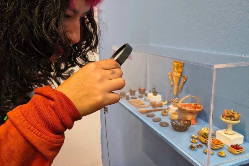 Exhibition: Fantastic Miniature Worlds
