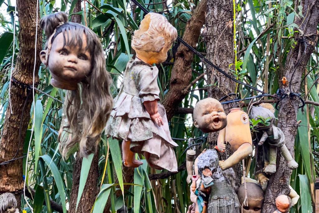 Noctambulante: Horror Movies to Be Screened on the Island of the Dolls