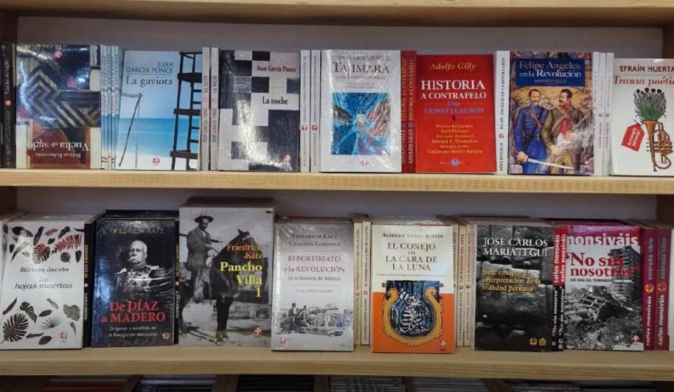 First editions, signed books, and plenty of discounts at the special Ediciones Era sale in Chapultepec