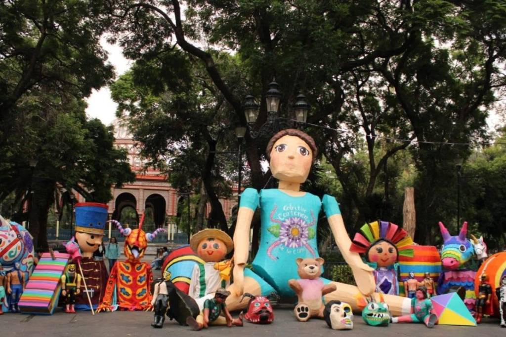 cardboard toy festival santa maría la ribera