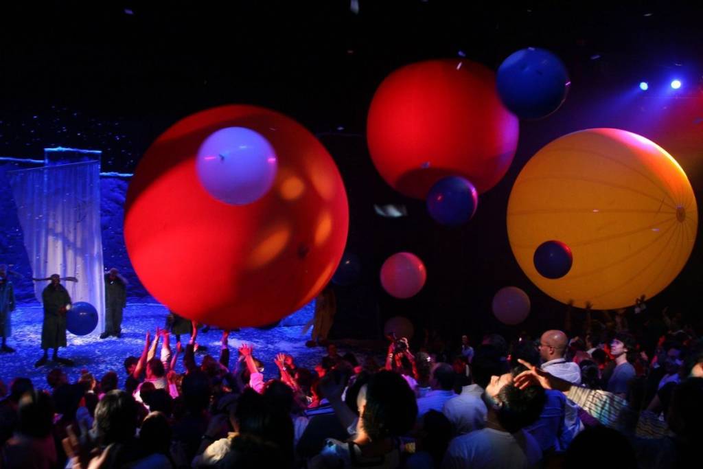 Slava’s Snowshow
