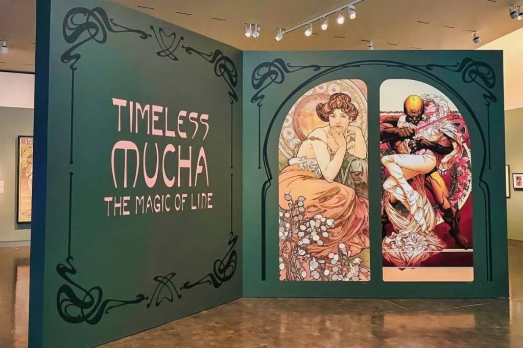 Alphonse Mucha Exhibition in Mexico City