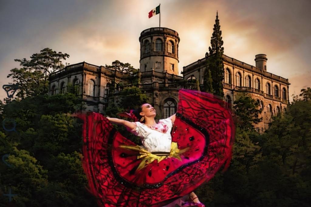 Ballet Folklórico de México en el Castillo de Chapultepec