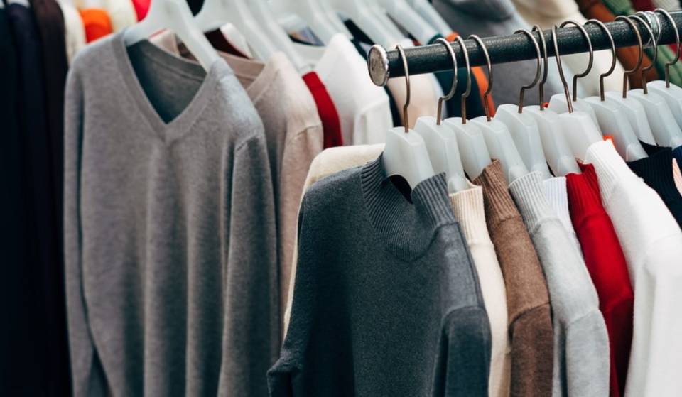 At this Metro station, you can exchange clothes, repair them, or transform them