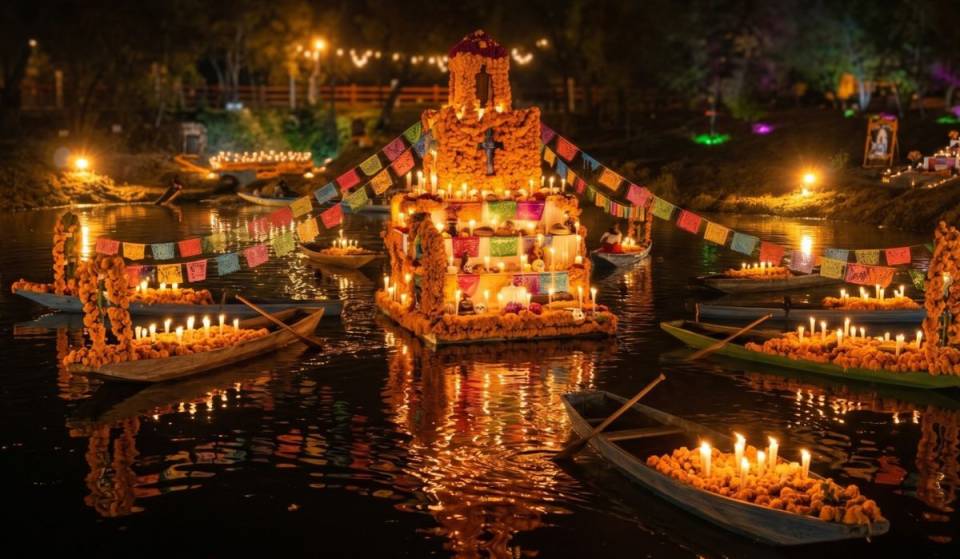 Floating altars and canoes lit by candles and marigolds: this is what the Night of the Dead will be like at the springs of Pátzcuaro