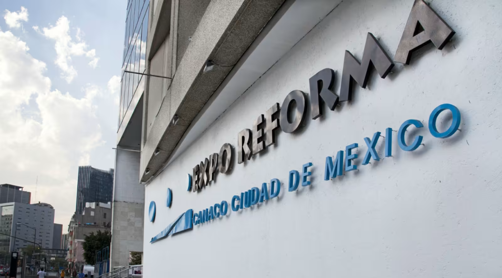 Fachada de Expo Reforma en CDMX
